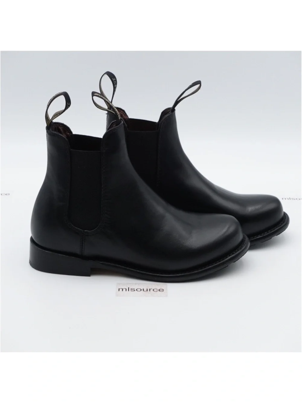 NEW Women's Blundstone 153 Heritage Goodyear Welt Chelsea Boot